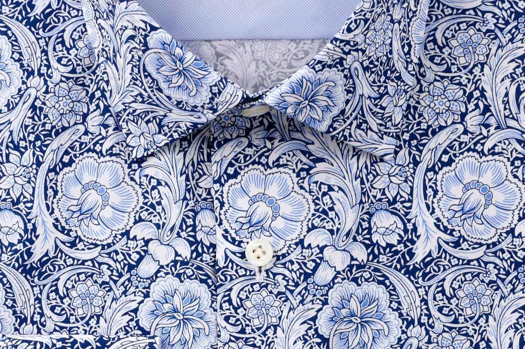 High-end luxury blue print dress shirt made with 100% premium cotton fabric, ideal for weddings and business meetings.
