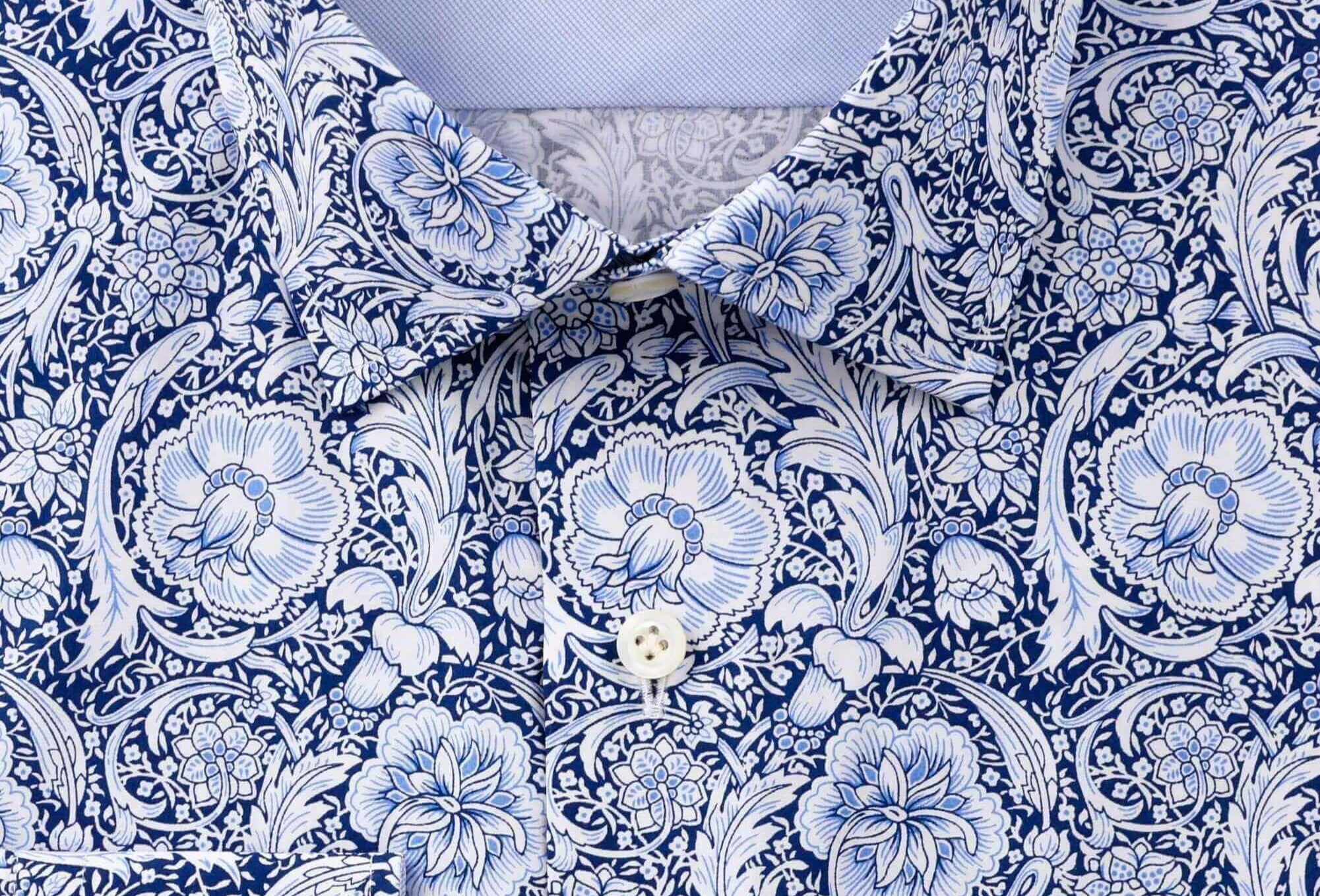 High-end luxury blue print dress shirt made with 100% premium cotton fabric, ideal for weddings and business meetings.